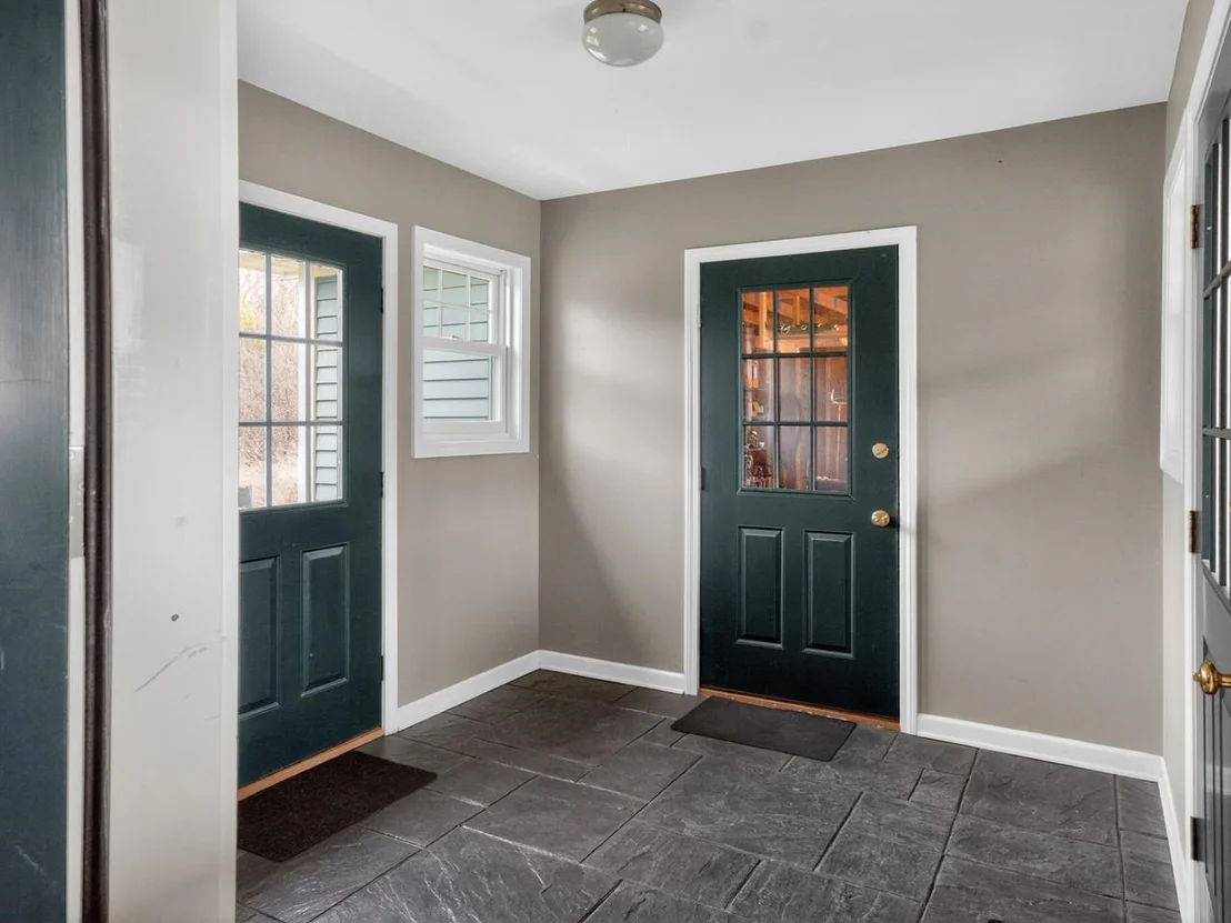 Photo of 79 Featherbed
