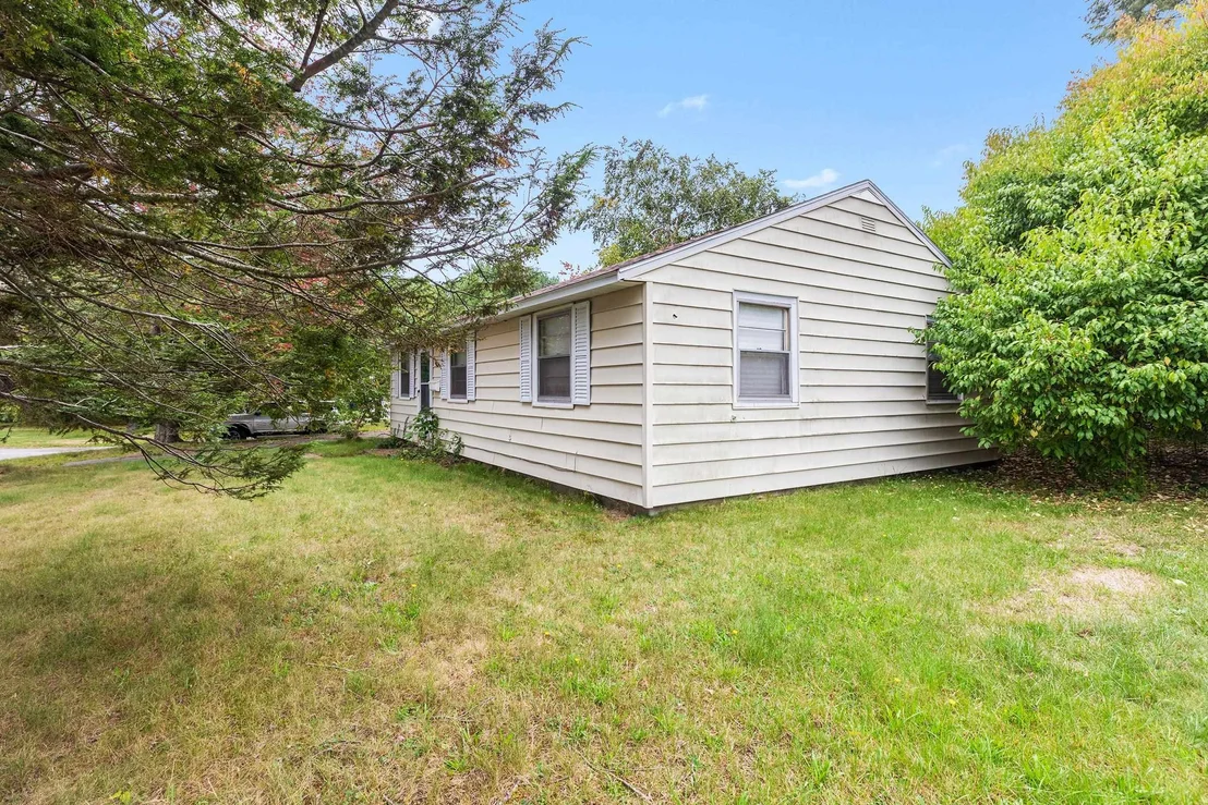 Photo of 19 Tucker