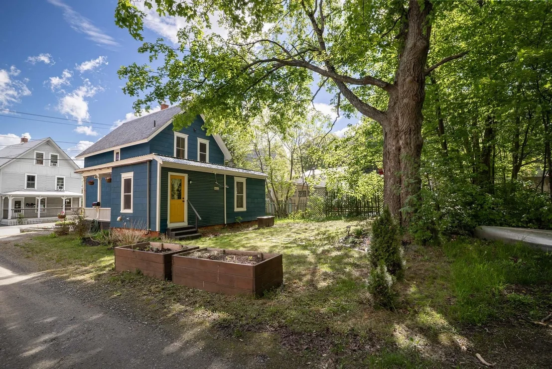 Photo of 6 Weston