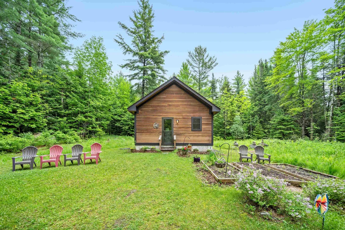 Photo of 228 Guyette