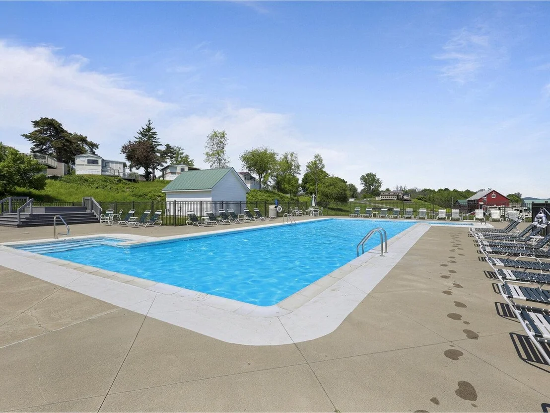 Photo of 12 Eagle