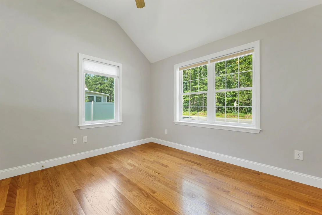 Photo of 11 Burnham