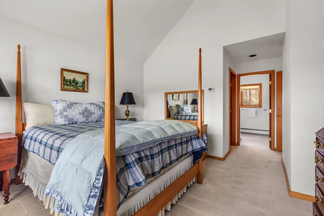 Photo of 109 Mountainside
