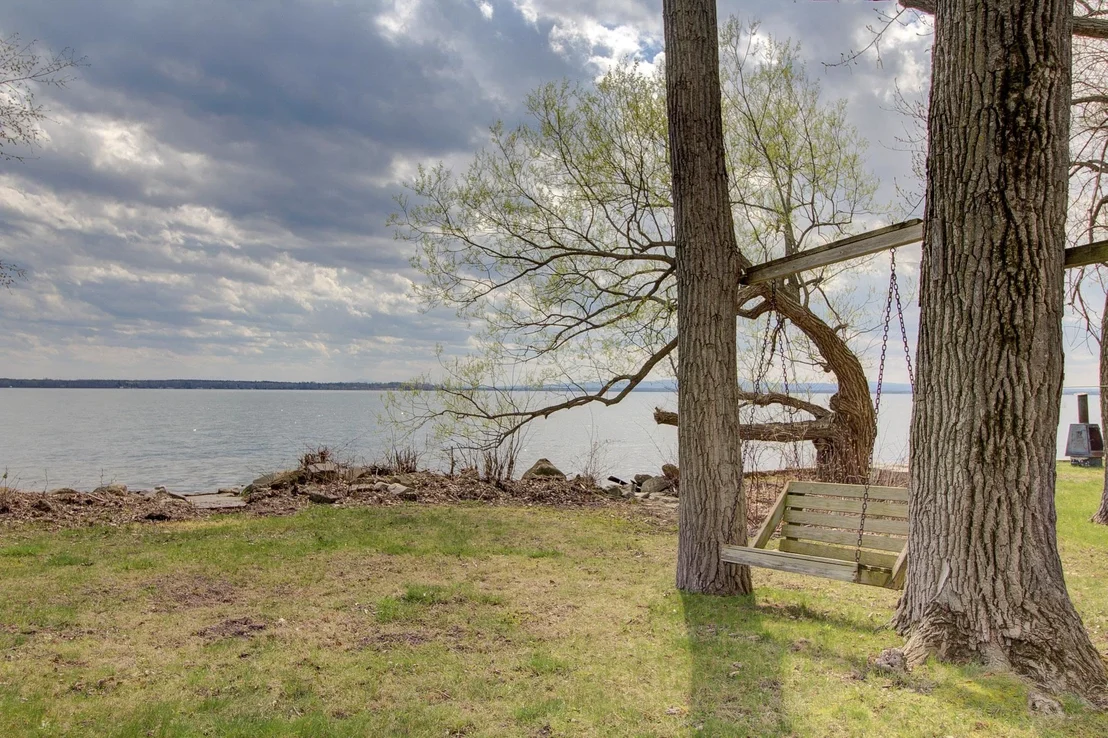 Photo of 23 Mud Point South