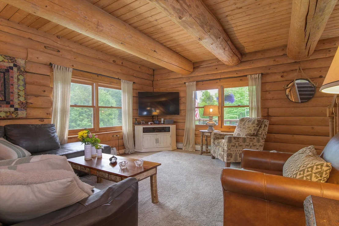 Photo of 566 Patch Hill