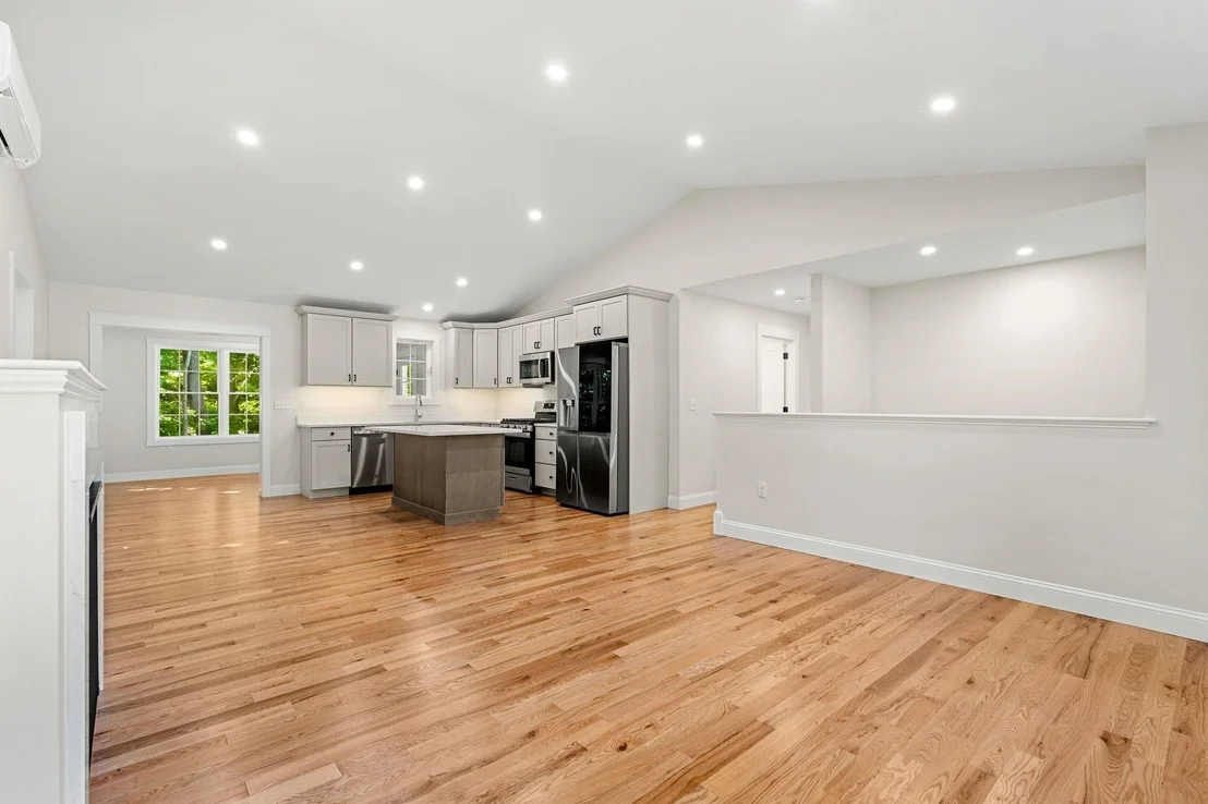Photo of 15 Bartlett