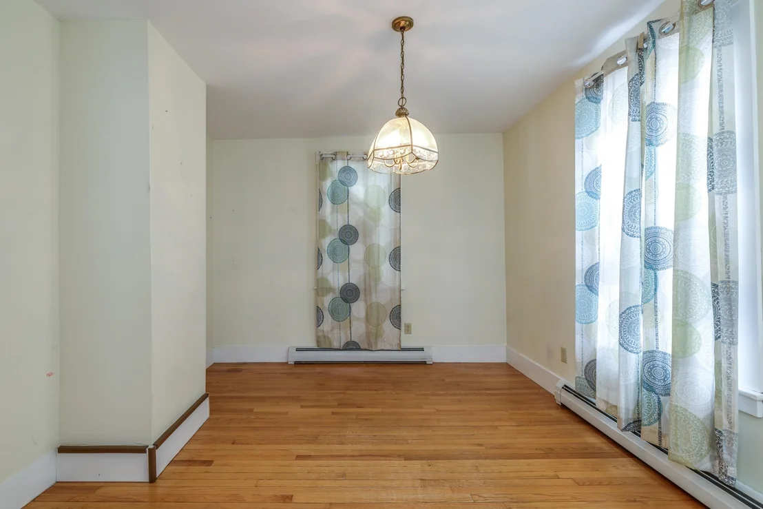 Photo of 51 Laurel