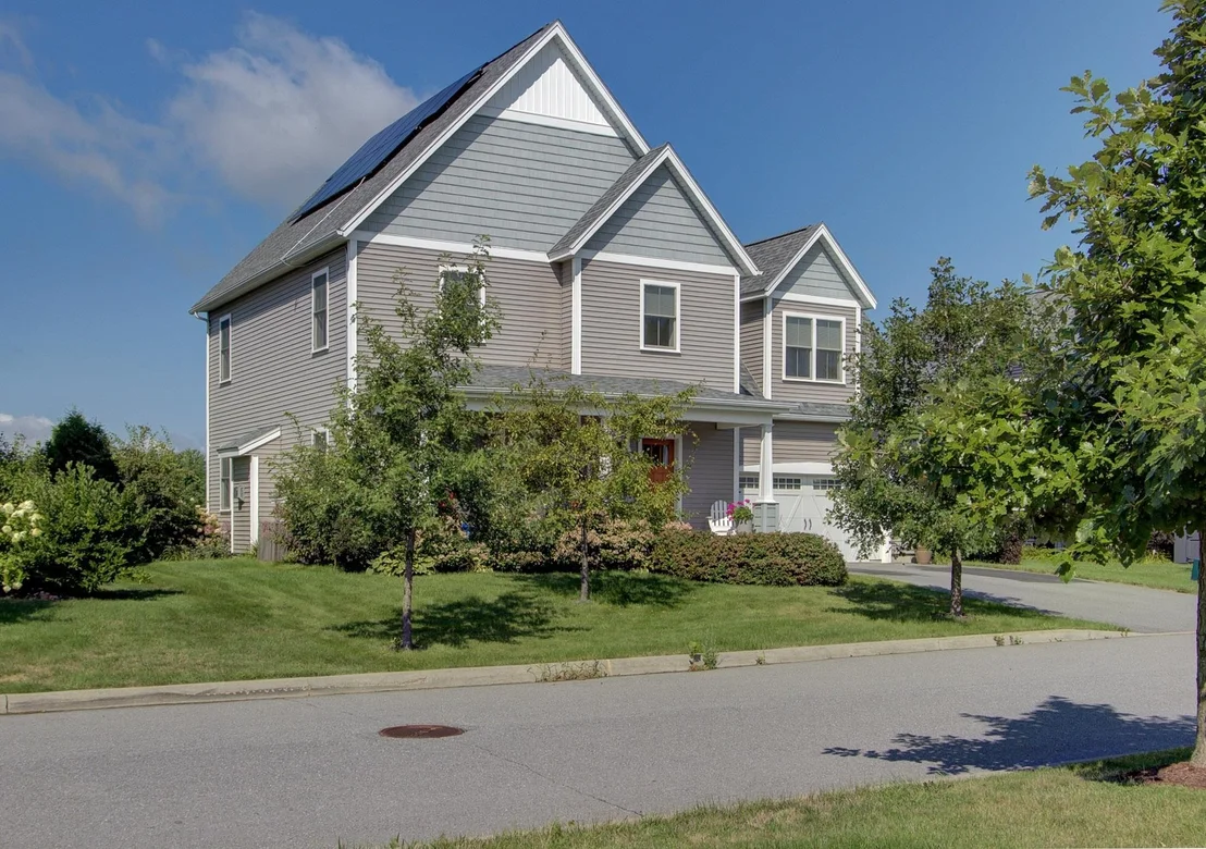 Photo of 307 Rye