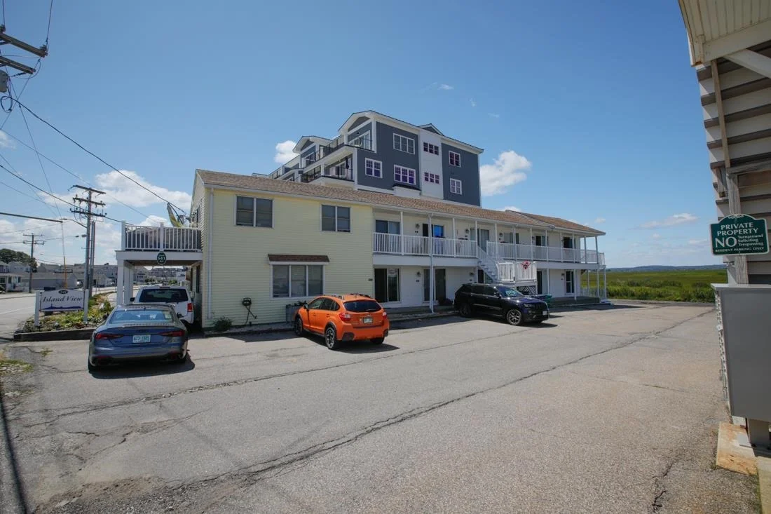 Photo of Unit 11 at 541 Ocean