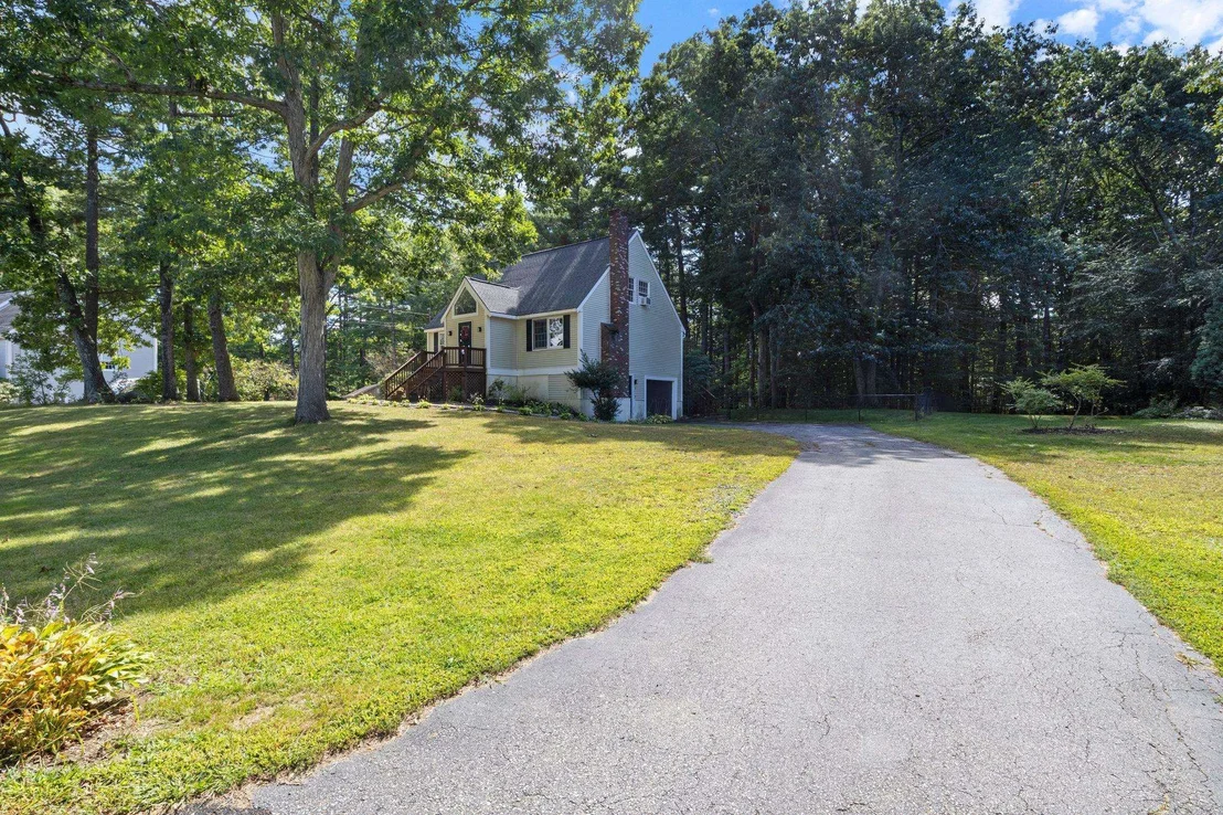 Photo of 8 Dandiview Acres