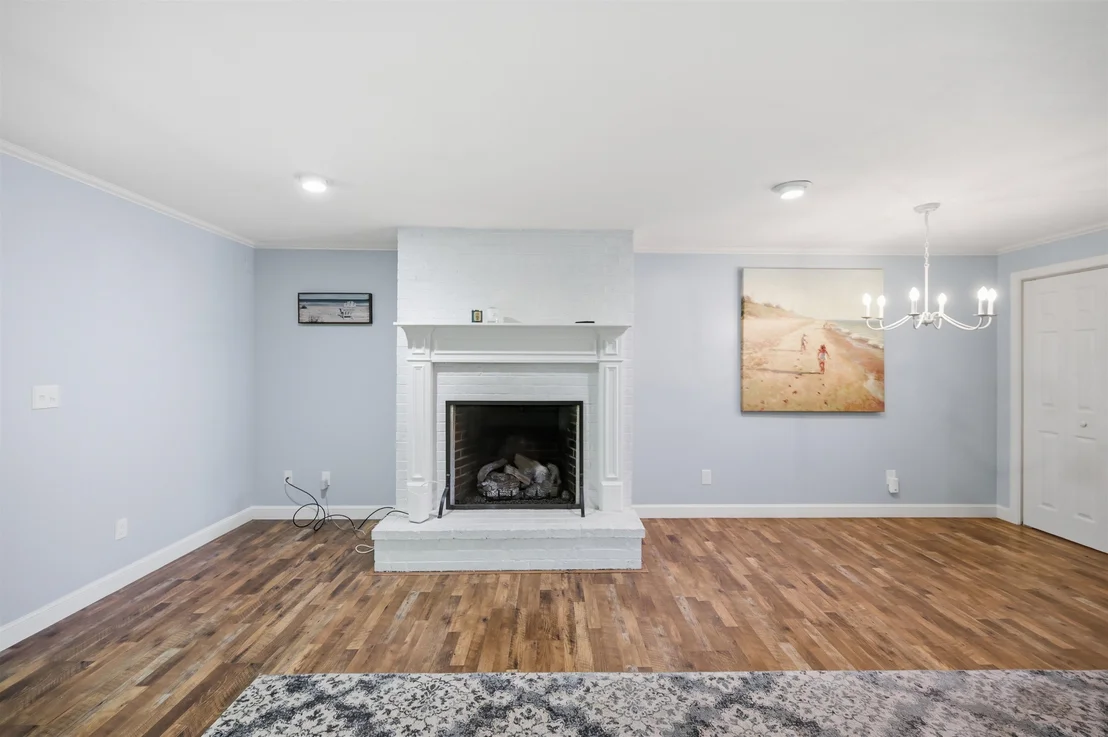 Photo of 10 Hampton Towne