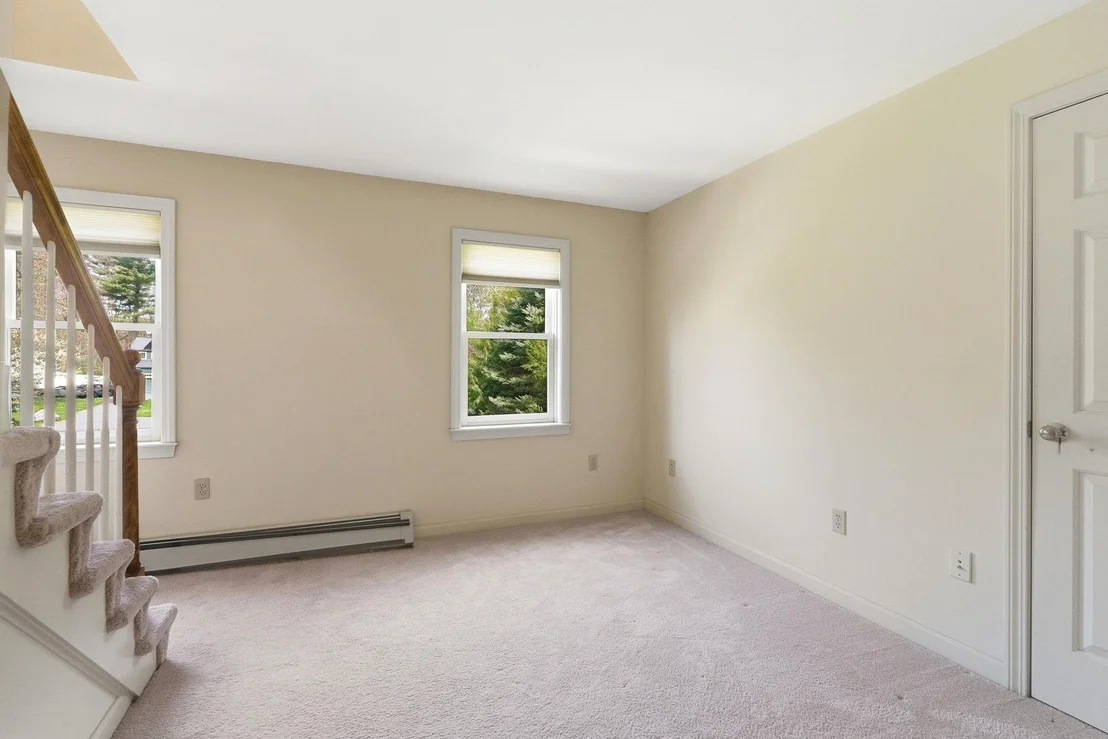 Photo of 25 Buttonwood