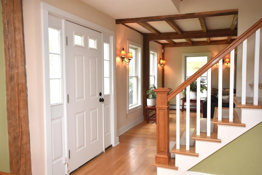 Photo of 3259 West Hill