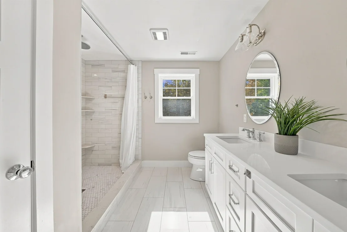 Photo of 141 Londonderry