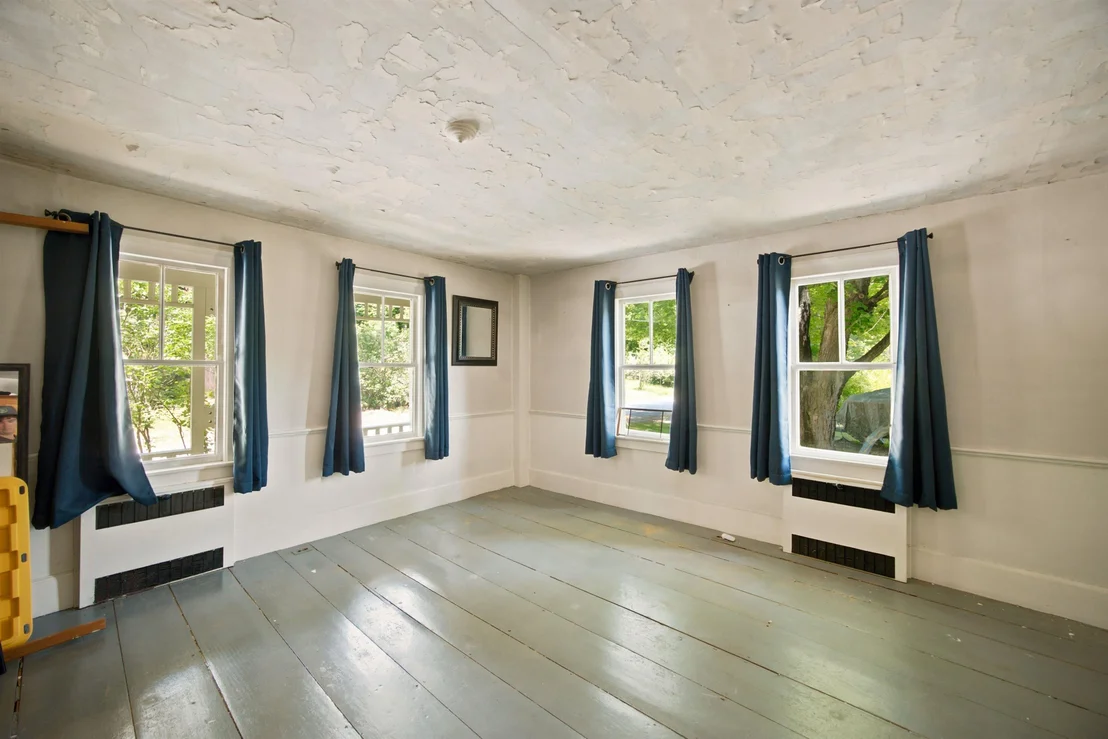 Photo of 131 Waterloo