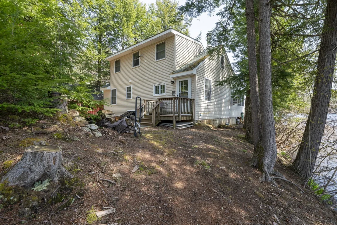 Photo of 408 Whitney