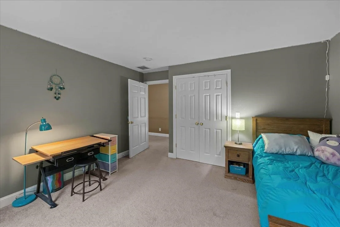 Photo of 13 Daland