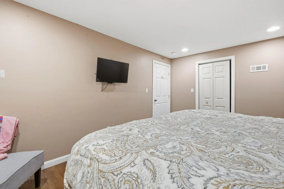 Photo of 369 Morrill