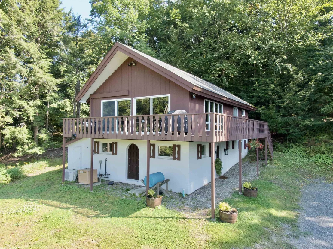 Photo of 500 Ayers Farm