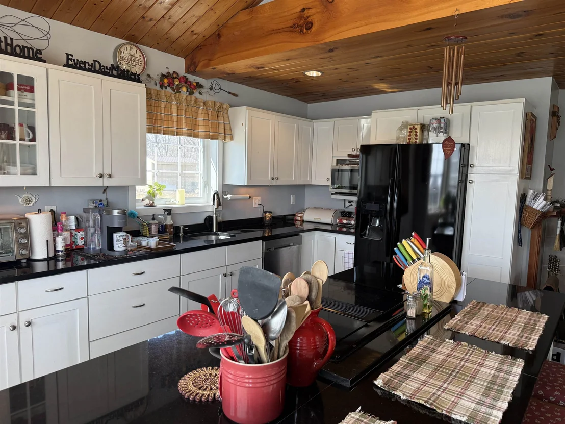 Photo of 34 Tilley