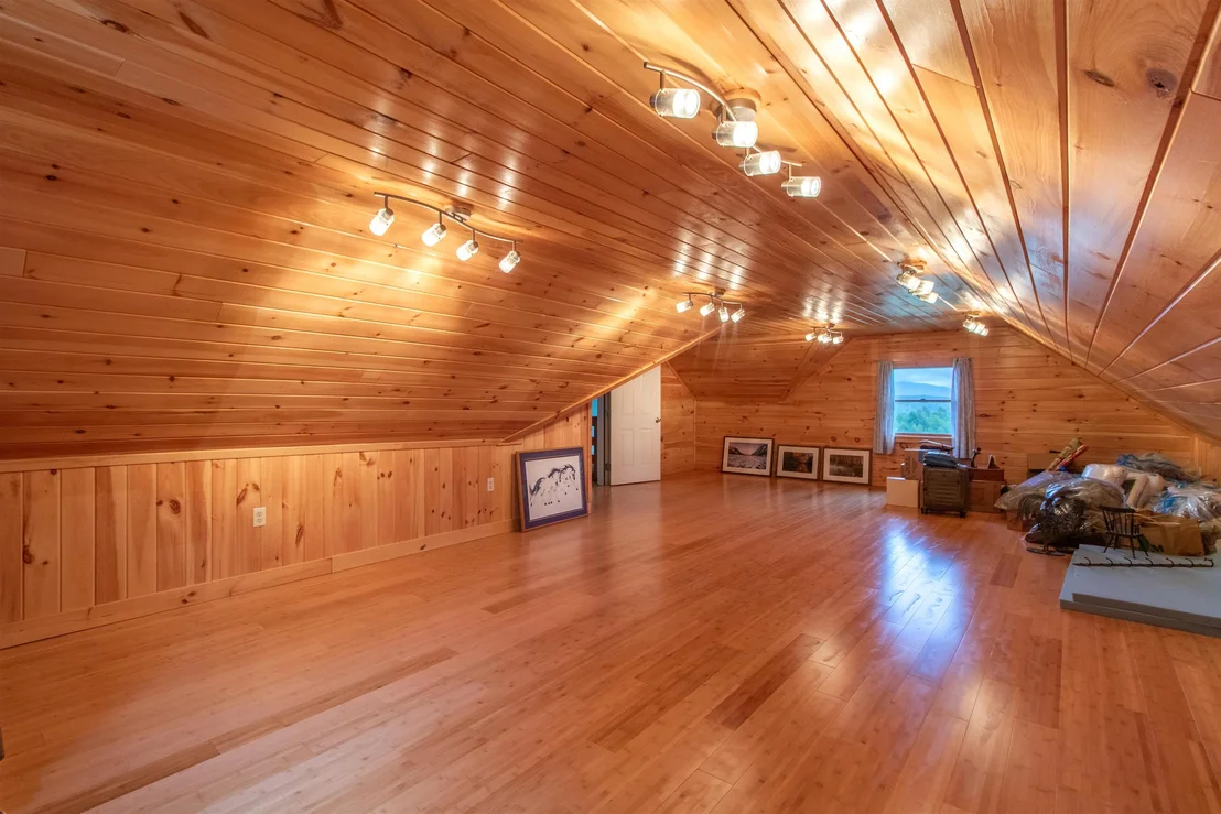 Photo of 388 Dolloff Pond