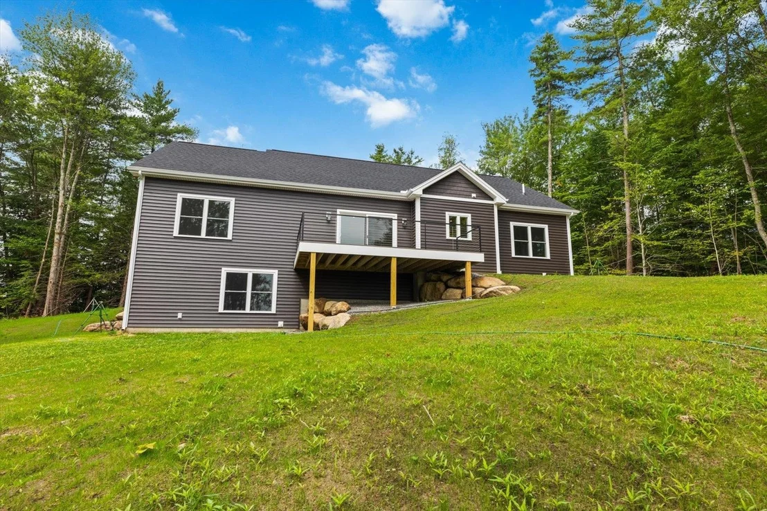 Photo of 7 Spring Hill