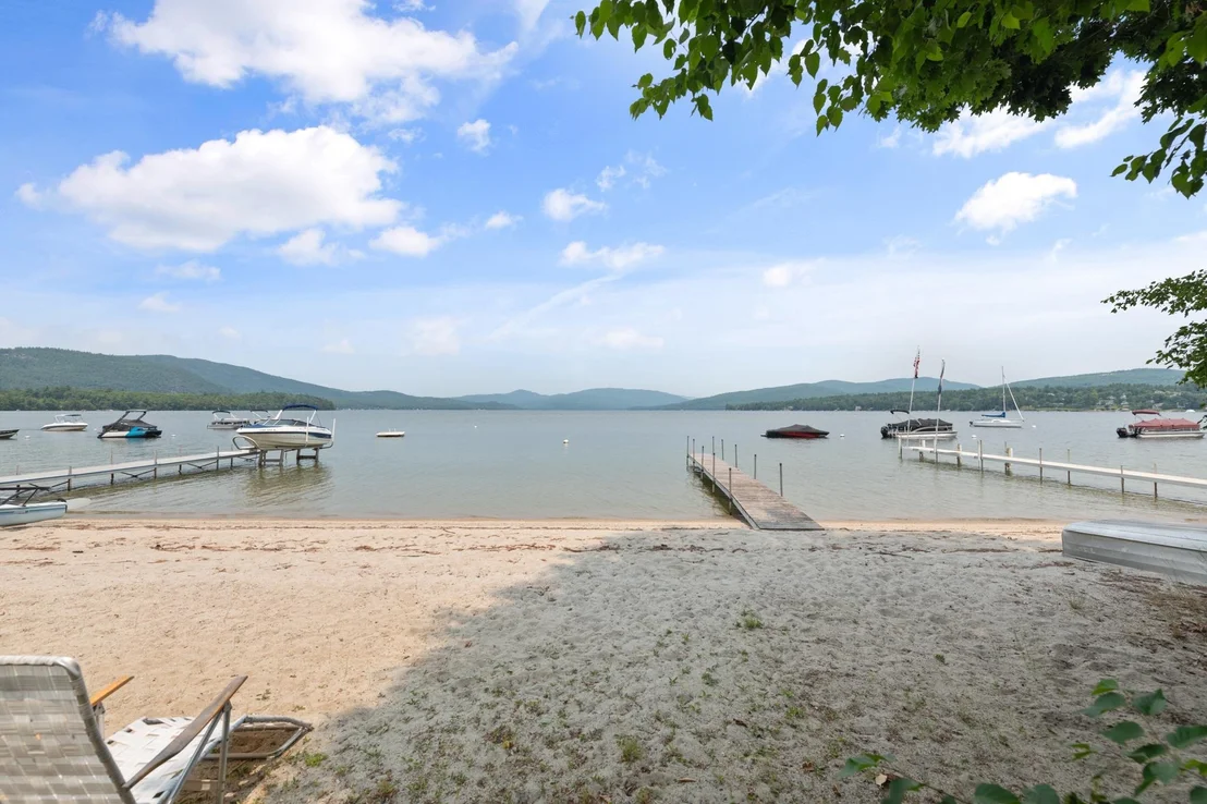 Photo of 33 Arrowhead Point