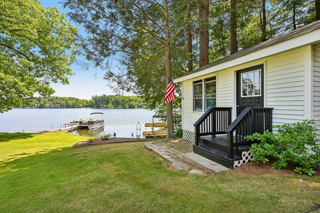 Photo of 76 Holts Point