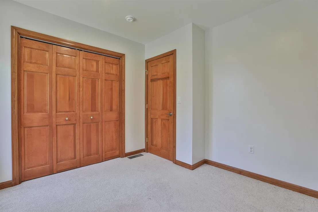 Photo of 14 Ames