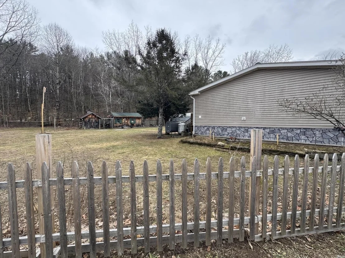 Photo of 425 Taylor