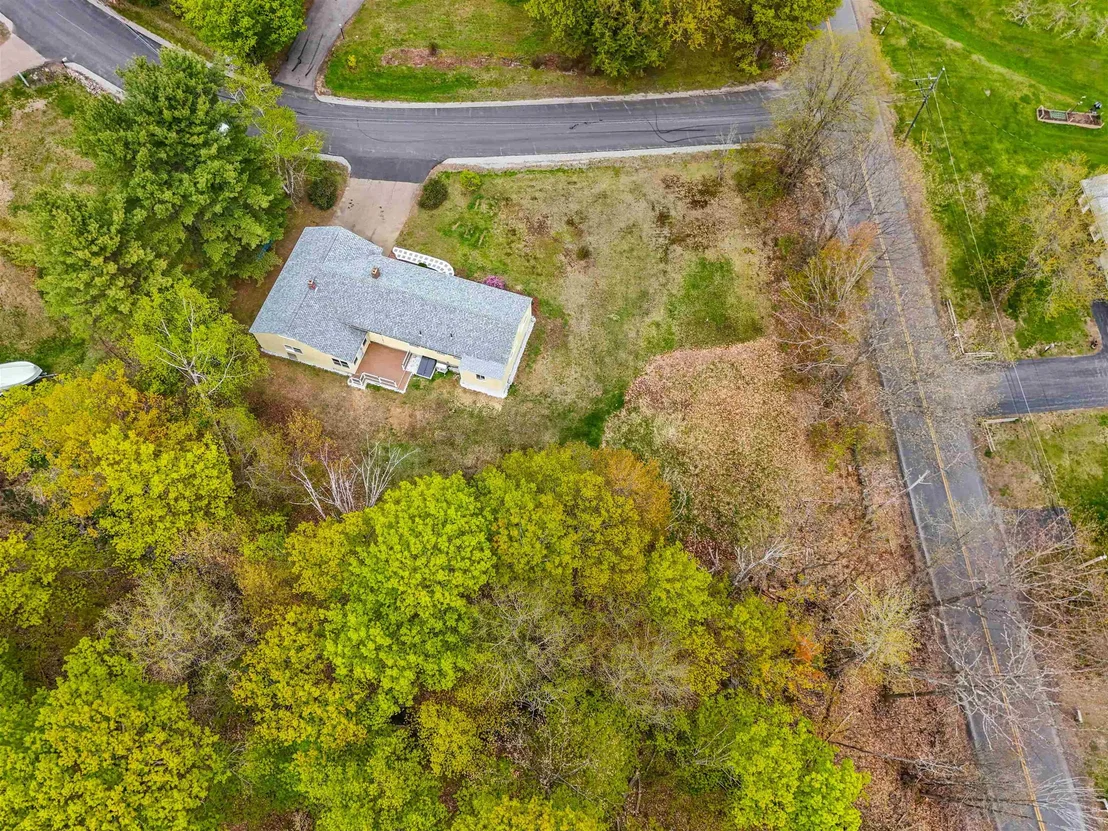 Photo of 6 Colonial