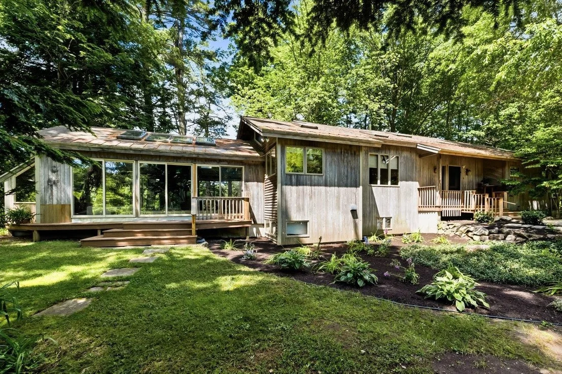 Photo of Unit LOT2ANDLOT3 at 2 Corson