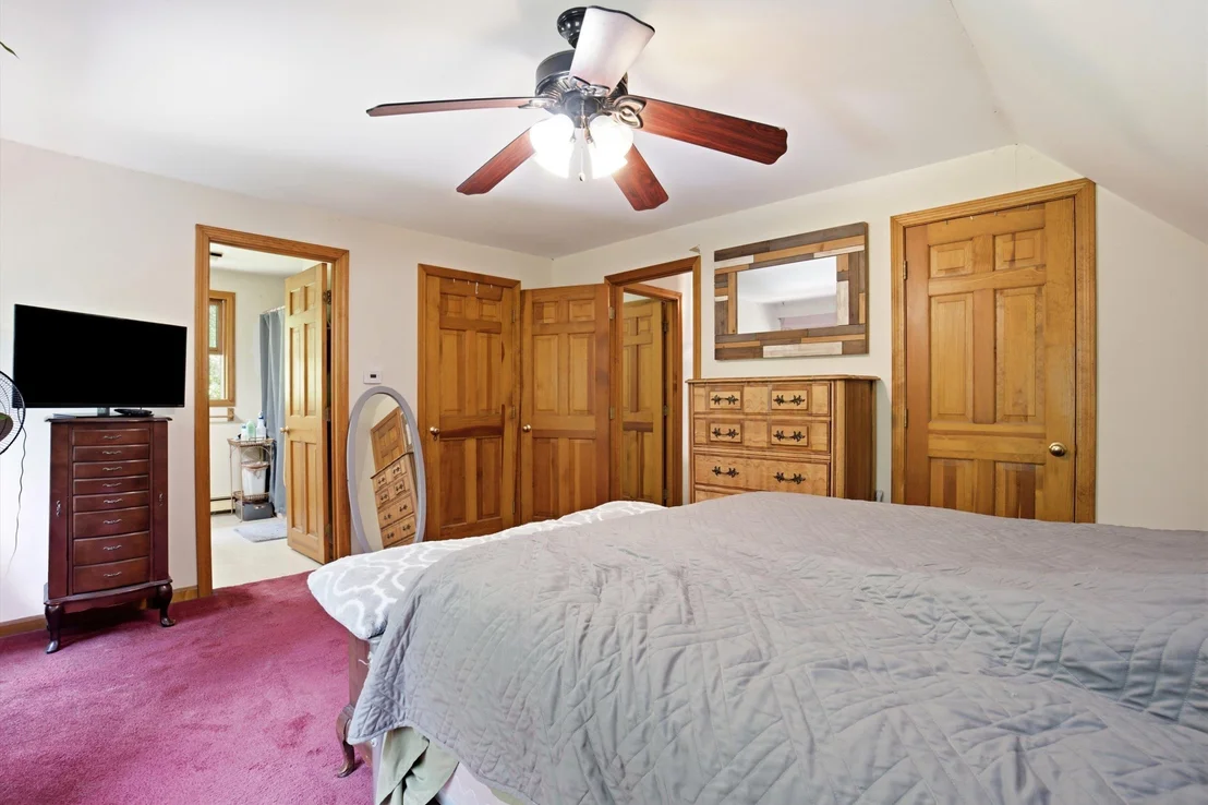 Photo of 71 Blevens