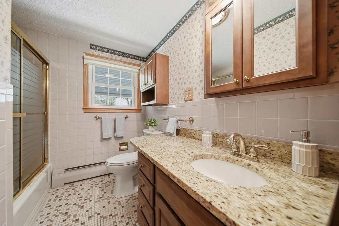 Photo of 35 Nashua