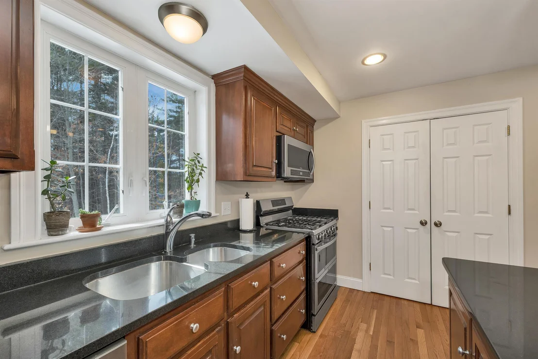 Photo of 147 Boulder