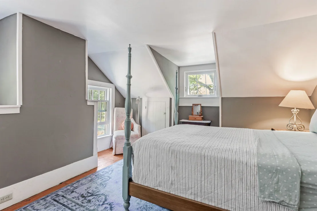 Photo of 83 Walnut