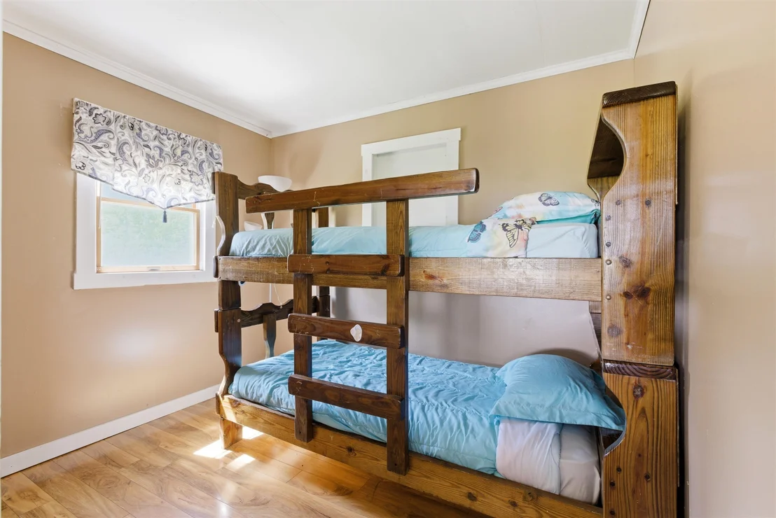 Photo of 2691 Old Pond Hill