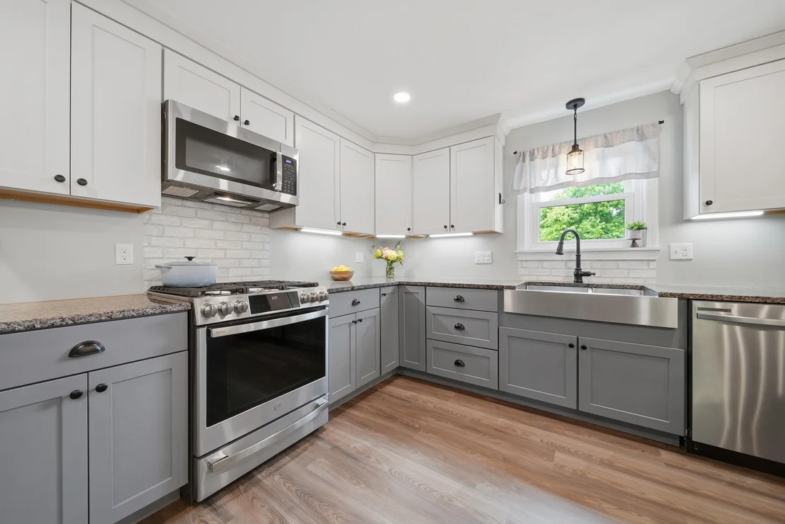 Photo of 76 Granite