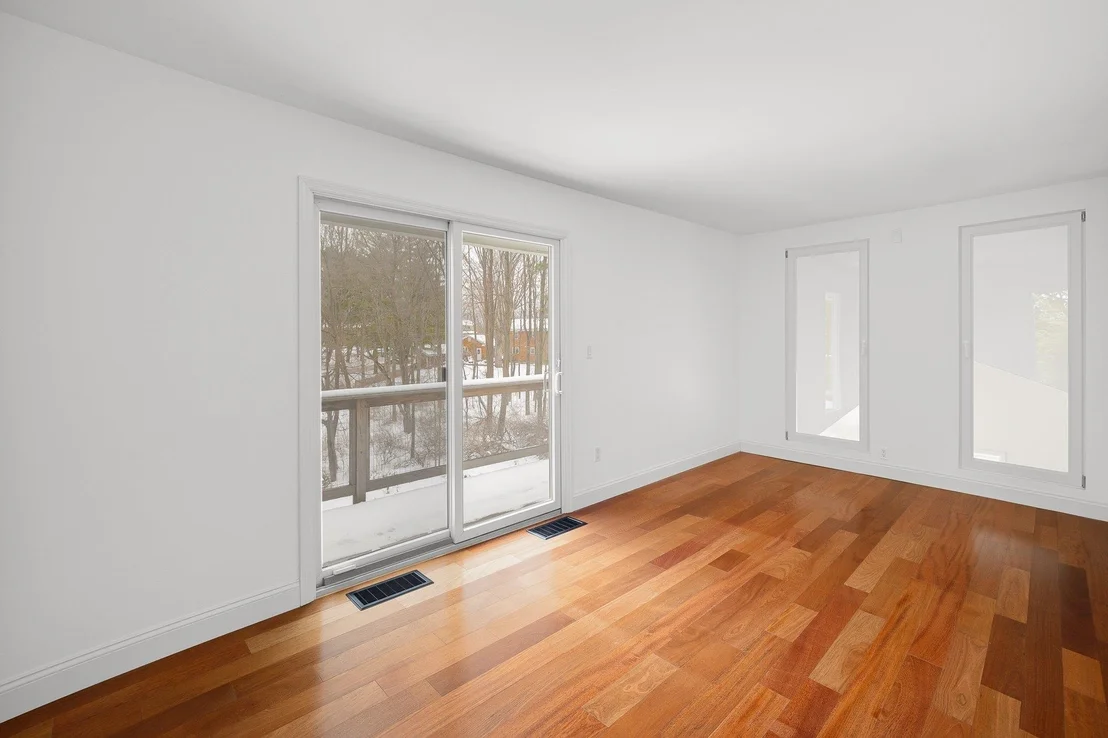 Photo of 4210 Harbor
