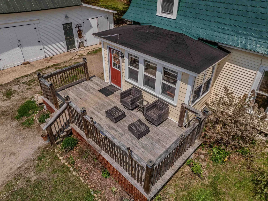 Photo of 3 Plaisted