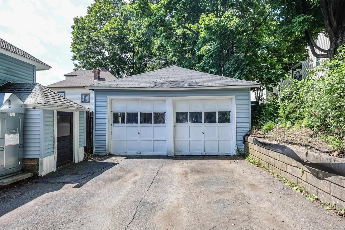 Photo of 80 Baldwin