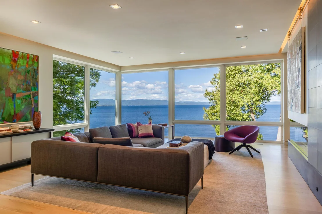 Photo of 4279 Harbor