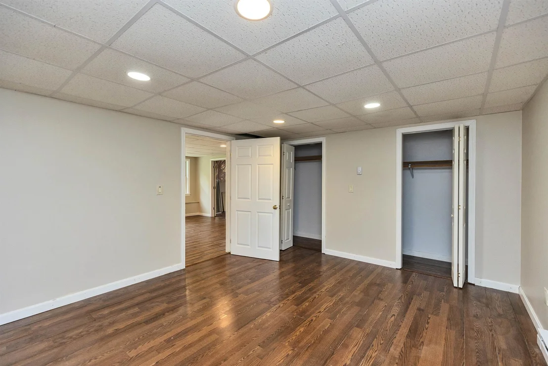 Photo of 489 Greenfield