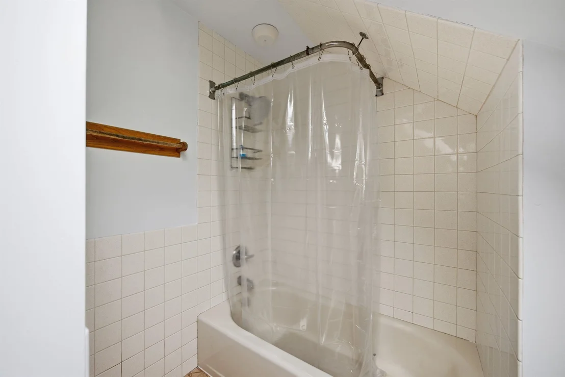 Photo of 397 Mount Prospect