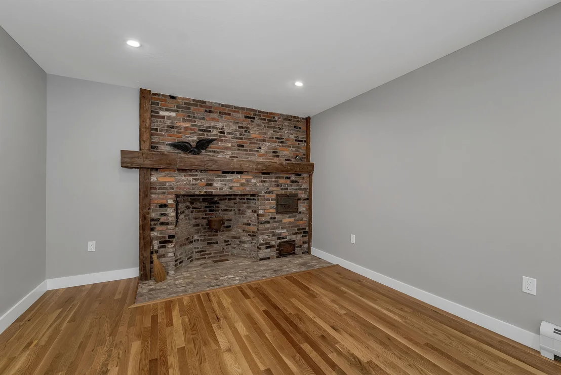 Photo of 207 Pease