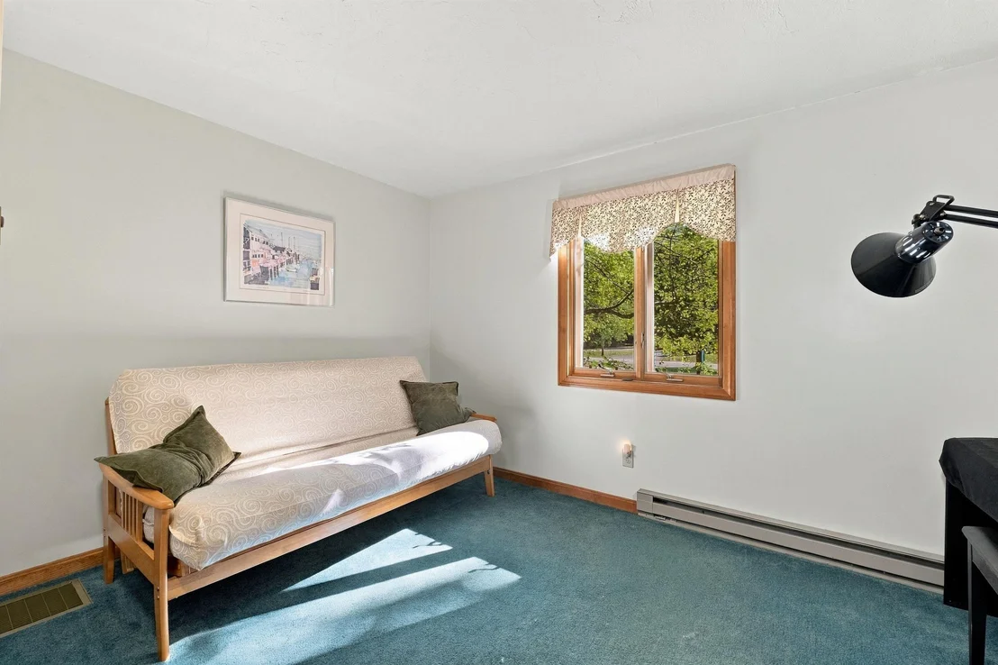Photo of 212 Varney