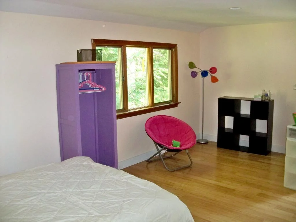 Photo of 33 Chadbourne Ave