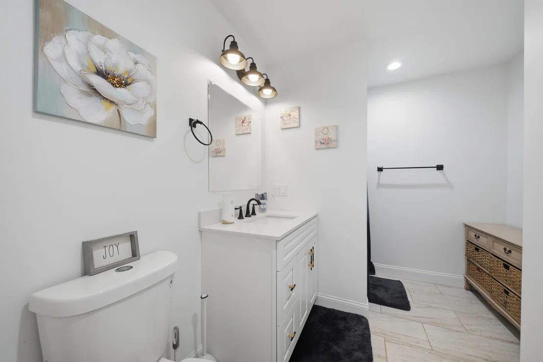 Photo of 366 Keene