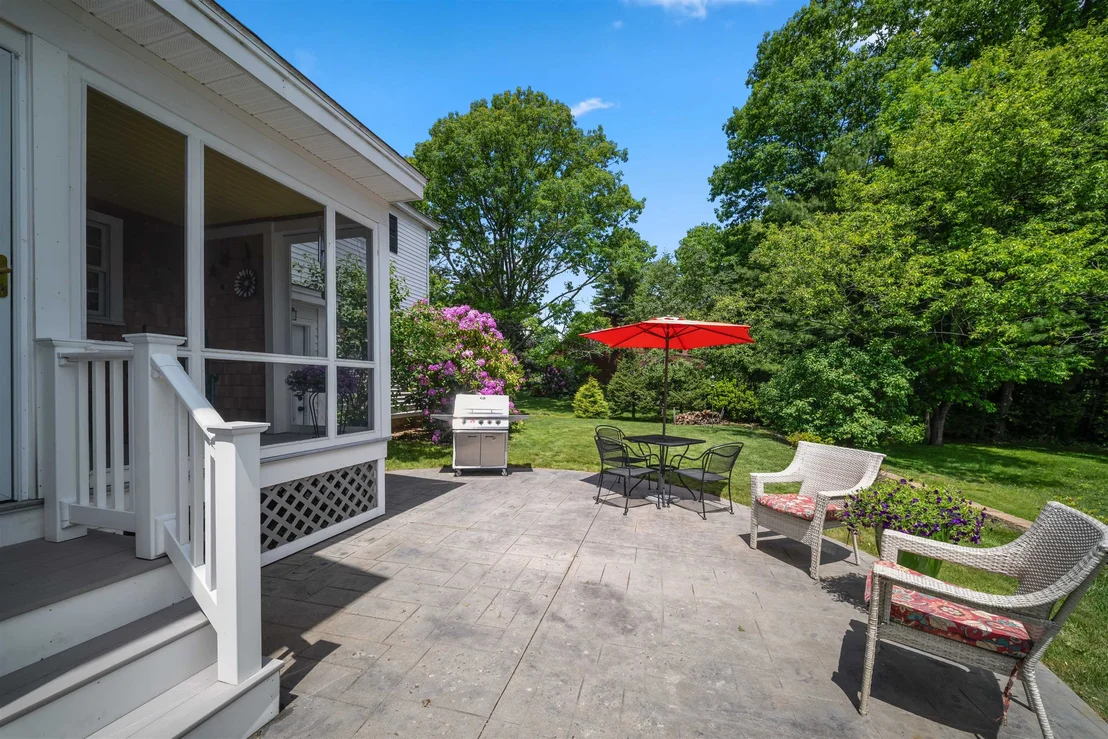 Photo of 232 Dover Point