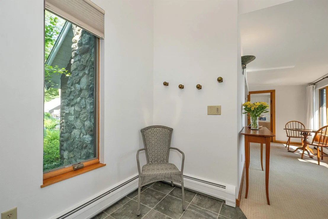 Photo of 41 Meaders Point